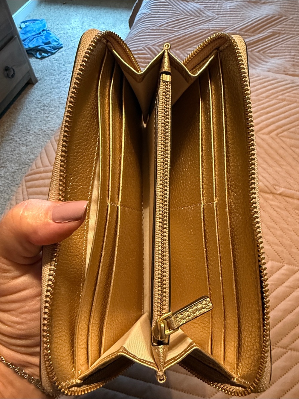 Tory Burch wallet - Picture 4 of 5